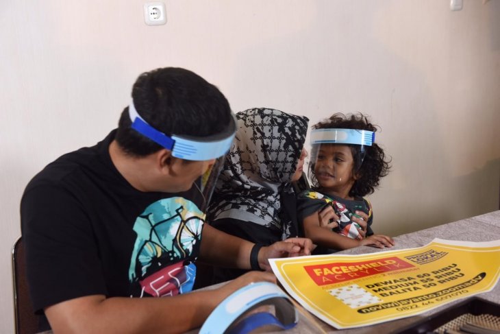 Wali Kota Kediri beserta istri bantu promosikan produk UMKM lewat Instagram