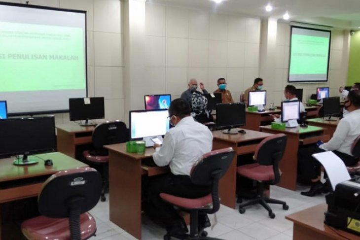 28 Peserta Lelang JPTP Pemkab Paser Ikuti CAT
