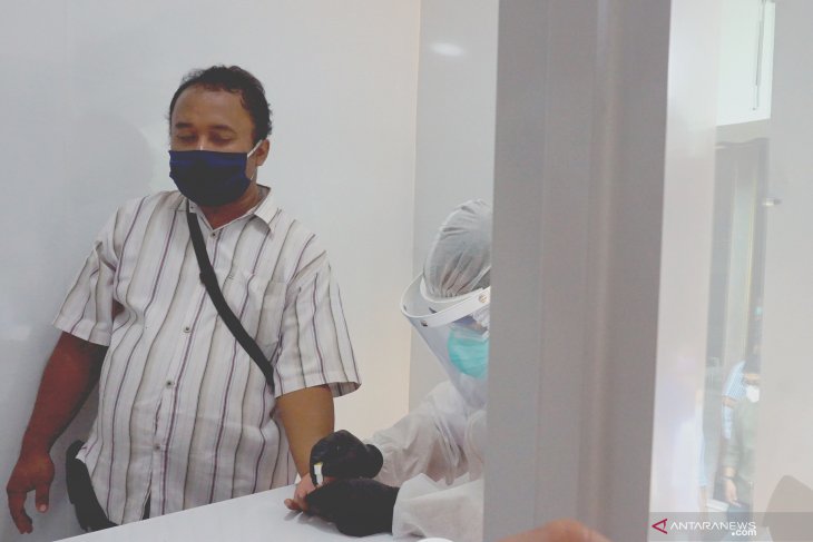 Peluncuran mobil PCR tes Safe Indonesia