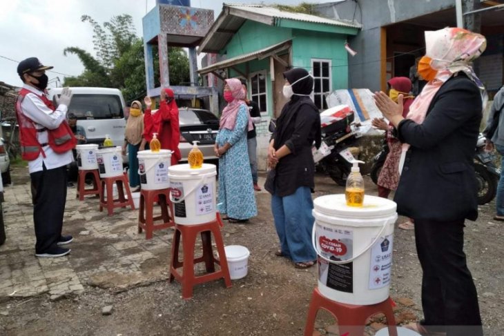 PMI Kota Sukabumi lakukan sosialisasi normal baru melalui edukasi PHBS