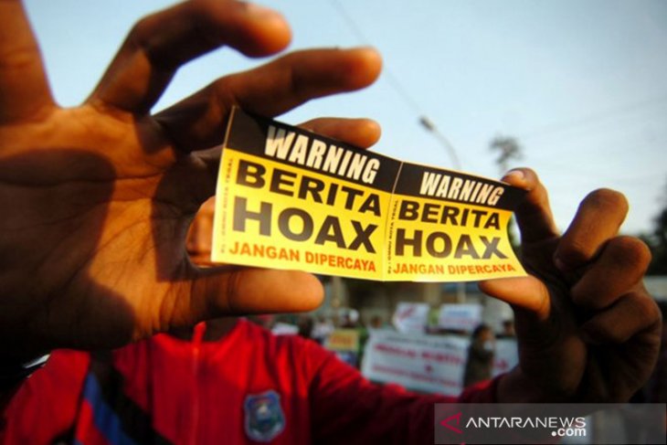 Isu penutupan jalan Sintang-Melawi dengan pagar seng adalah hoaks