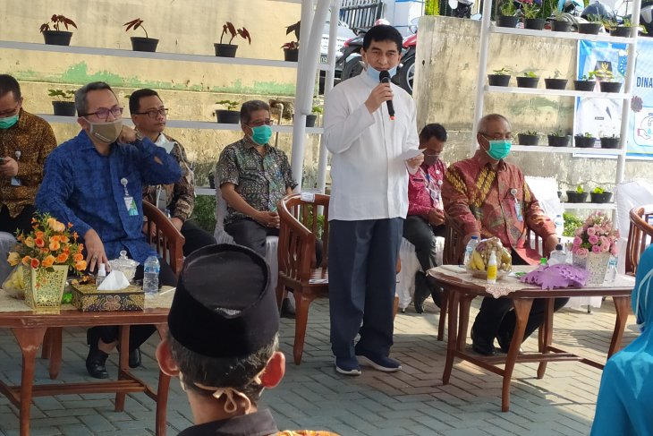 Anggota DPR berharap seluruh pekerja di Pandeglang masuk program BPJAMSOSTEK