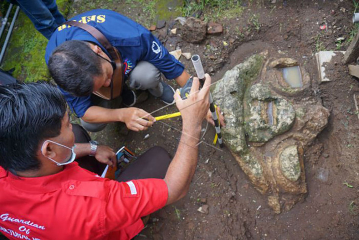 Penemuan fragmen arca pala di Tulungagung