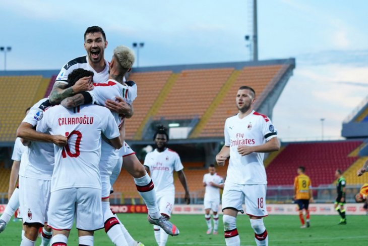 Milan buka penampilan di Liga Italia bungkam Lecce 4-1