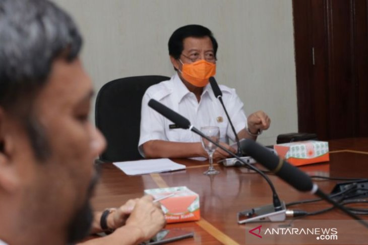 Wagub Babel pimpin rapat terkait laporan hasil pemeriksaan BPK