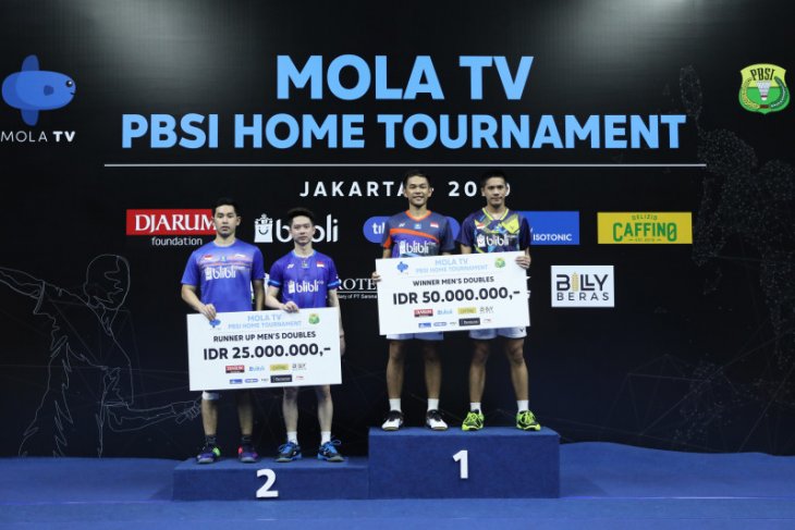 Fajar/Yeremia juarai nomor ganda putra dengan kalahkan Kevin/Reza