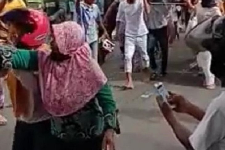 DPRD Maluku prihatin peristiwa keluarga ambil paksa jenazah COVID -19