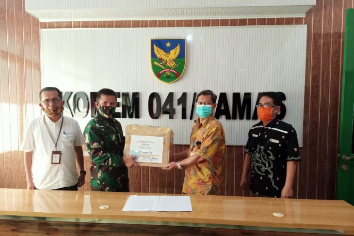 Satgas BUMN Bengkulu salurkan 500 masker ke Korem