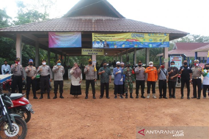 Polres Bangka Tengah bentuk pasar peduli protokol kesehatan COVID-19