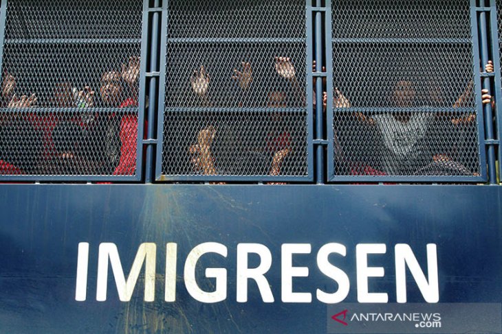 KJRI Kuching dan Polisi malaysia bebaskan penyekapan 8 PMI di Miri