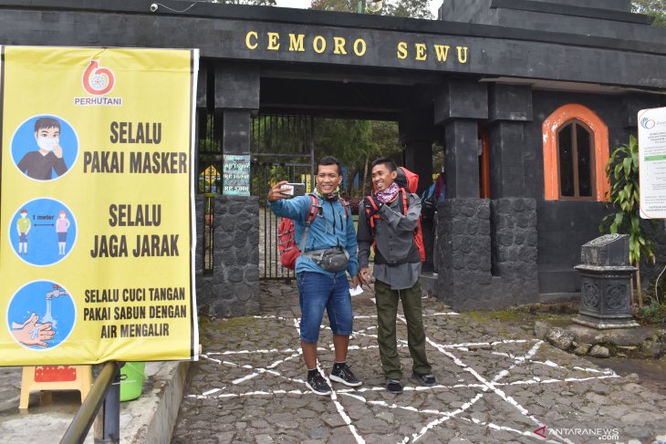 Jalur Pendakian Gunung Lawu Kembali Dibuka