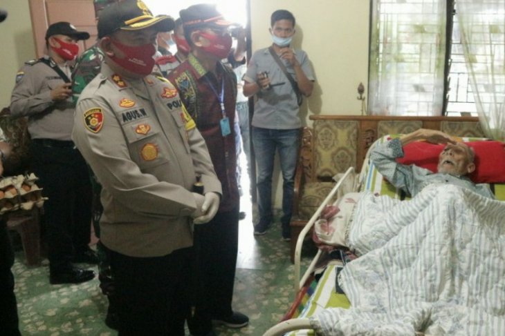 4.500 paket sembako untuk warga Simalungun menyambut Hari Bhayangkara