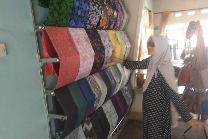 Produk batik Lebak dan tenun badui tembus pasar luar negeri