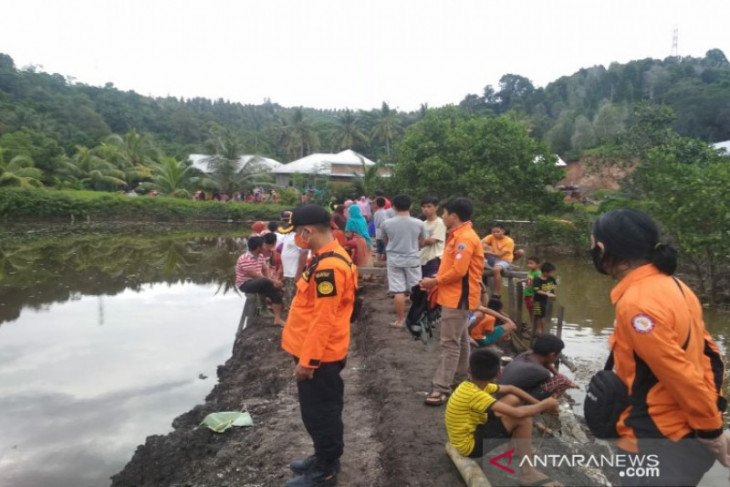 Anak usia 10 tahun dilaporkan tenggelam di empang