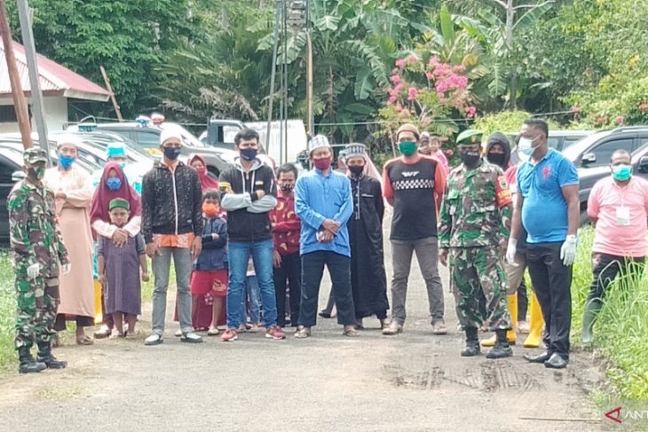 Gugus Tugas Kota Sorong selamatkan pasien COVID-19 coba akhiri hidup