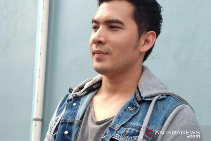 Artis FTV Ridho Ilahi akui miliki sabu, polisi buru pemasoknya