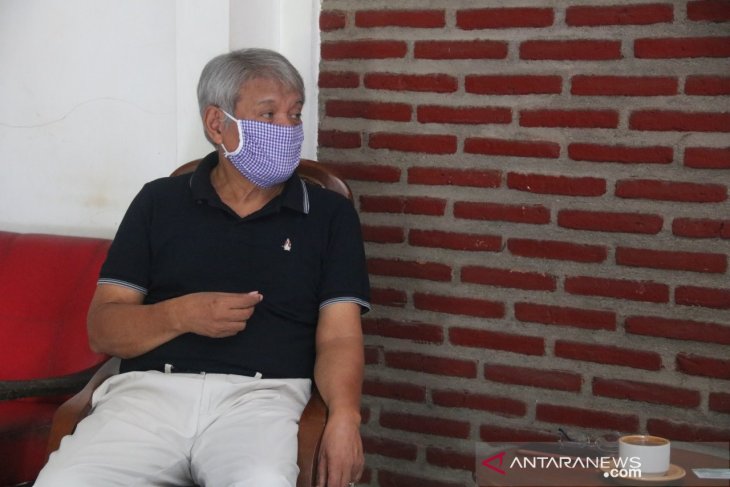 Pendeta Roland tertolong dari penyakit jantung berkat