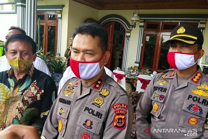 Kapolda Jambi minta masyarakat tetap patuhi protokol kesehatan