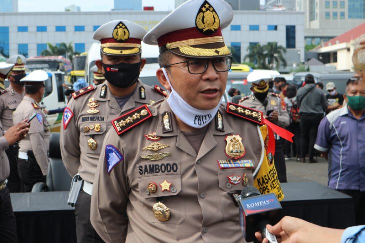 Polda Metro Jaya tunda aktivasi sistem ganjil genap demi protokol kesehatan