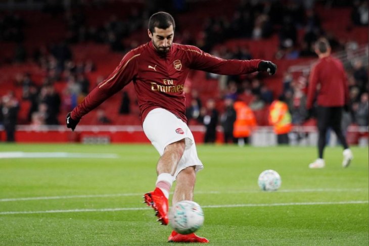 AS Roma perpanjang kontrak pinjam Mkhitaryan dari Arsenal
