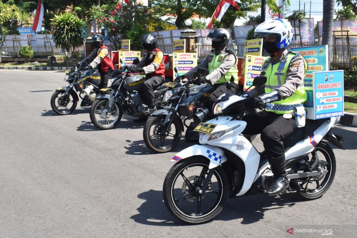 Peluncuran motor tangguh dan SIM HUT Bhayangkara 