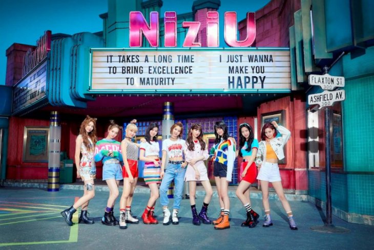 JYP kenalkan grup idola Jepang NiziU lewat