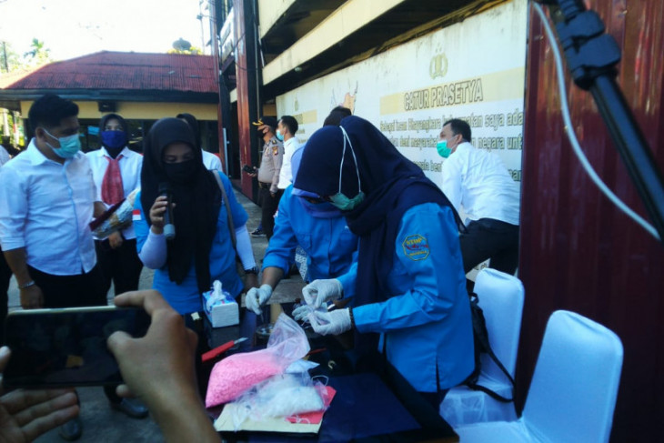 Polda Kalbar musnahkan barang bukti narkoba jenis ekstasi