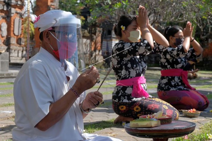 Persiapan protokol kesehatan jelang Hari Saraswati