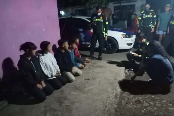 Razia balap liar di Banyumas jaring puluhan sepeda motor