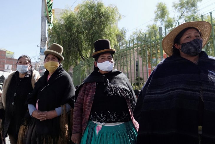 Bolivia gali kuburan massal untuk menampung jenazah korban COVID-19