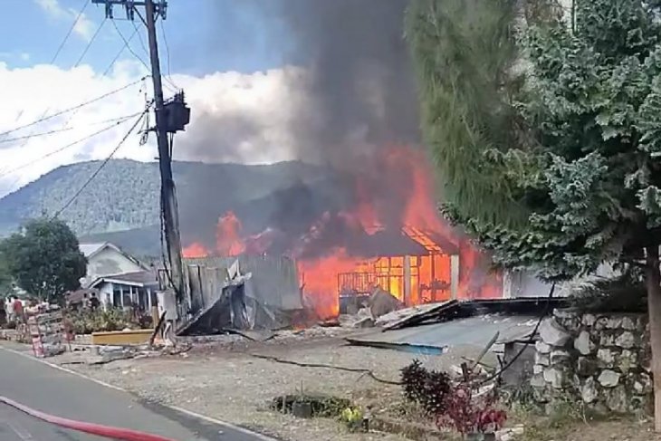 Kebakaran hanguskan empat rumah di Aceh Tengah