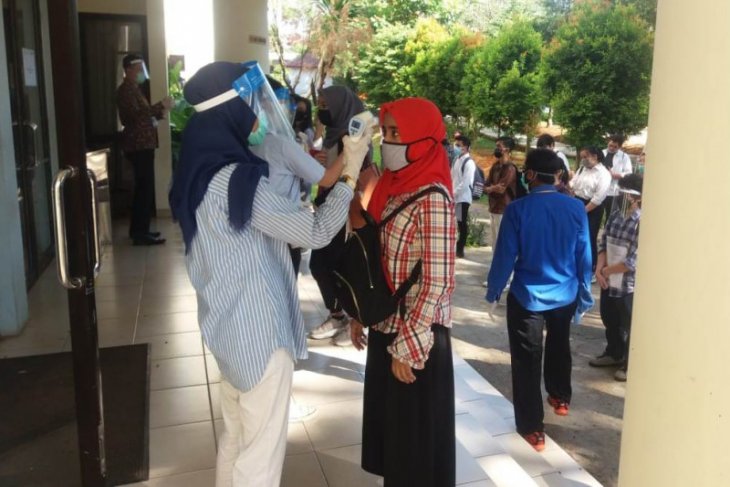 UI siagakan ambulance untuk antisipasi peserta UTBK yang sakit