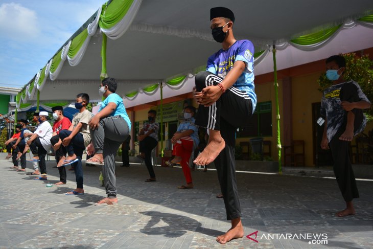 Isolasi mandiri santri di Jombang 