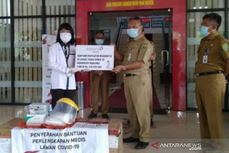 Tabalong COVID-19 Task Force receives ventilator from Adaro