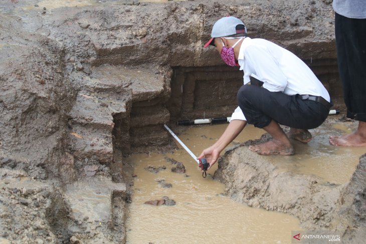 Penemuan Struktur Bangunan Kuno di Kediri