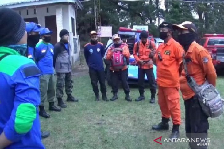 Seorang pendaki ditemukan tewas di puncak Gunung Lawu