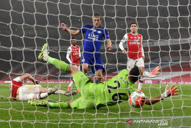 Leicester umumkan perpanjangan kontrak