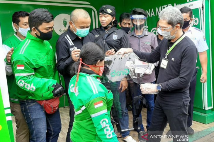 Dedie A Rachim ingatkan Ojol Grab di Kota Bogor terapkan protokol kesehatan