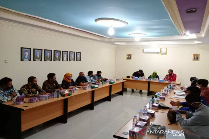 COVID-19 - Legislatif pelajari kebijakan penggratisan pembayaran PDAM Kabupaten Kapuas