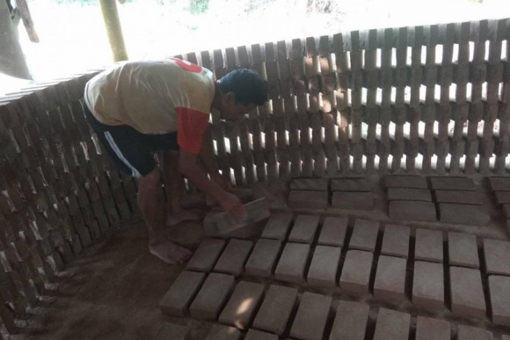 Permintaan bata di Kabupaten Lebak meningkat di tengah pandemi COVID-19