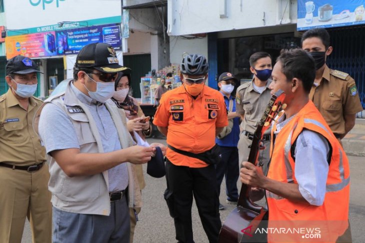 Pegawai Pemkot Tangerang diterjunkan dalam operasi