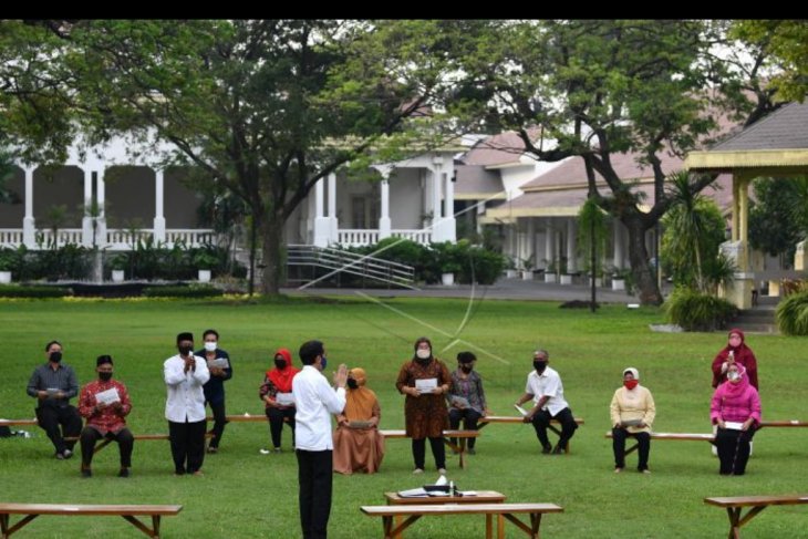 Presiden berikan bantuan modal kerja