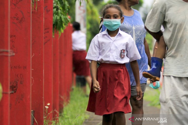 Pembelajaran sistem daring di Teluk Wondama temui kendala