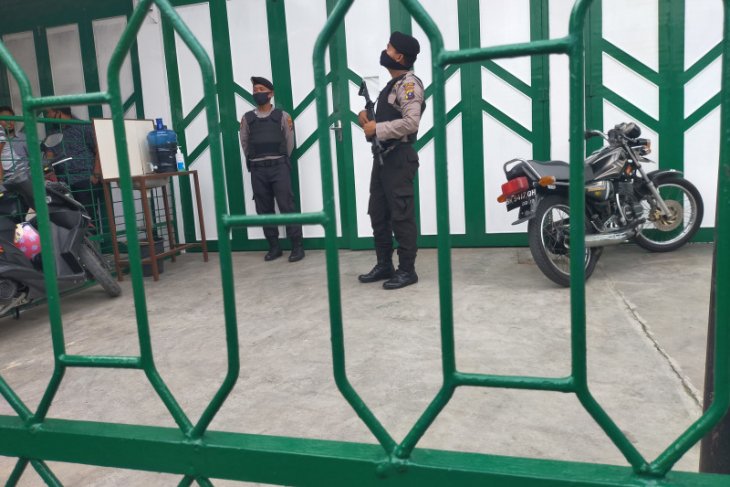 KPK geledah rumah pengusaha warga Asahan di Jalan SM Raja