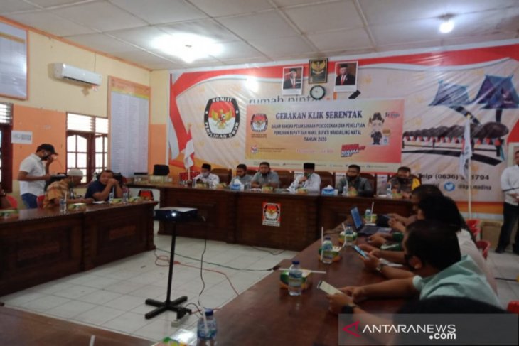 KPU Madina lounching e-coklit serentak