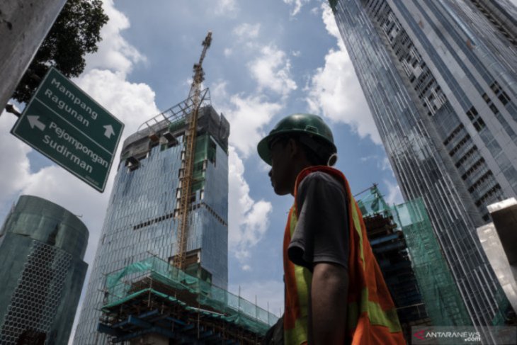 Jakarta offices begin reporting COVID-19 cases