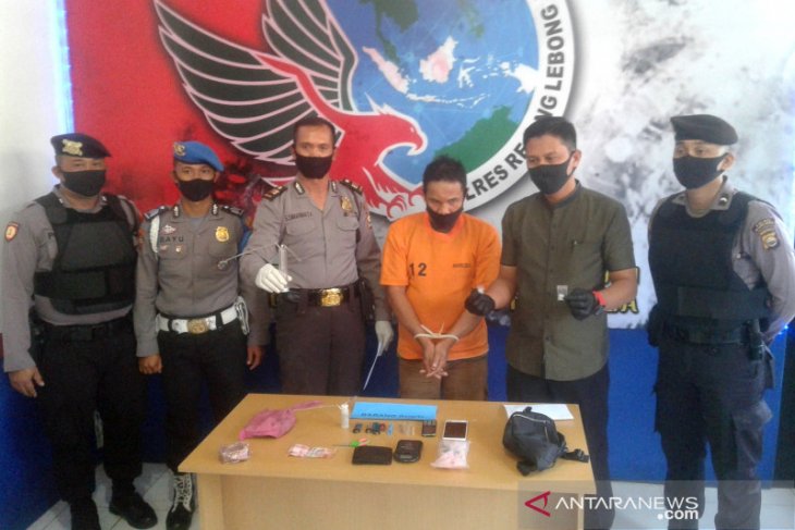 Perajin gula aren di Rejang Lebong ditangkap jual narkoba