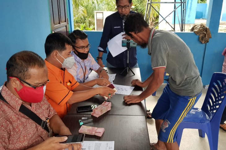 Kartu ID sementara fasilitasi Orang Rimba akses bantuan langsung tunai