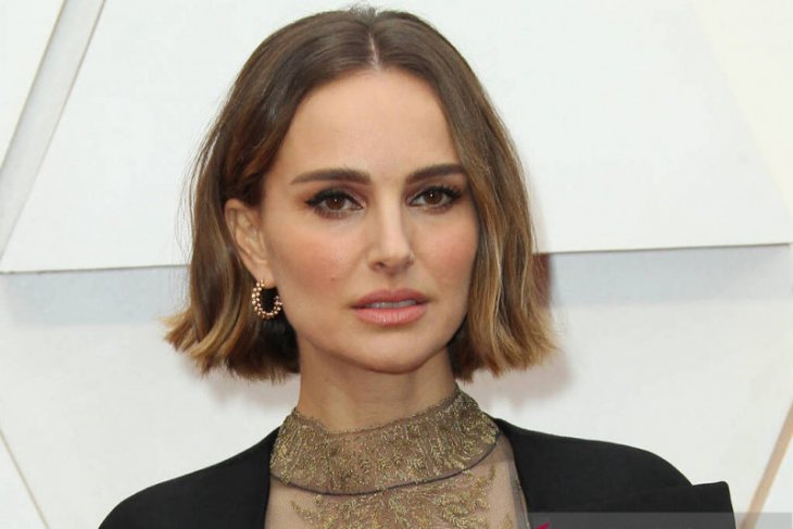 Aktris Hollywood Natalie Portman dan Serena William akan bentuk tim sepak bola baru