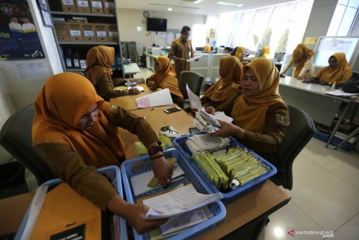 Gaji Pekerja Farmasi